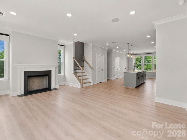 Building Photo - 5029 Westmead Ln
