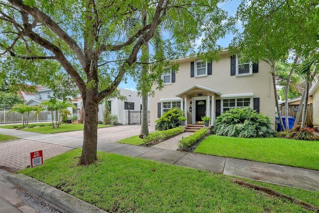 Foto del edificio - 1432 SW 11th St