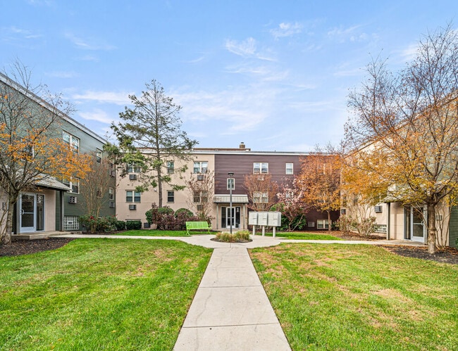 exteriores de greene-manor-10-de-31-1 - Greene Manor Apartments