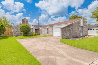Building Photo - 13911 Locke Ln