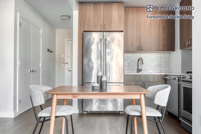 Foto del edificio - 377 E 33rd St