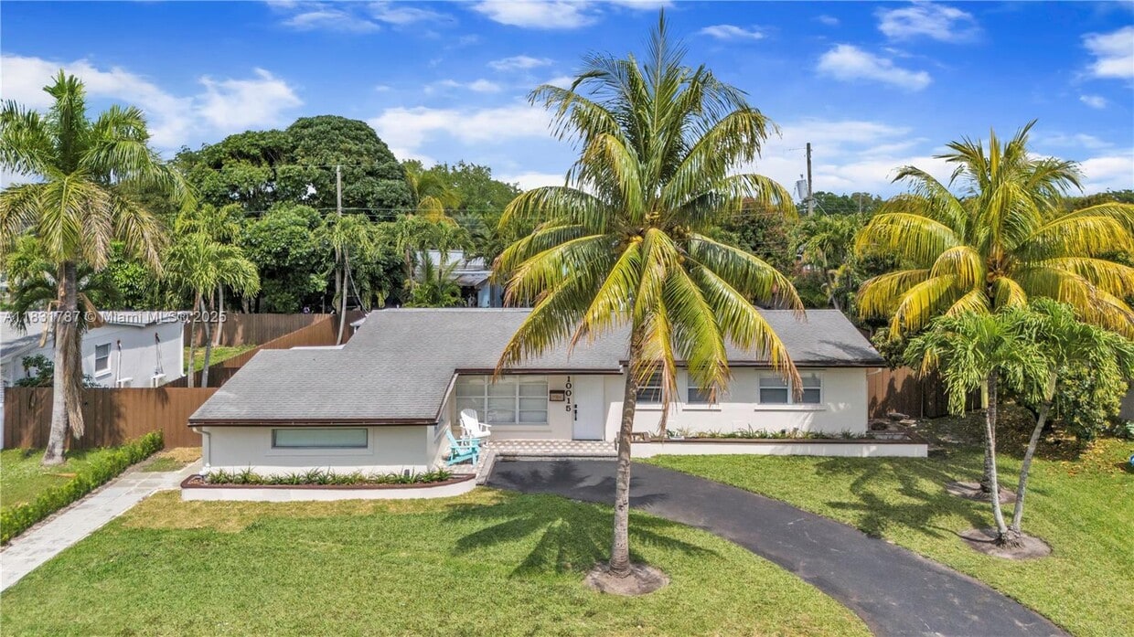 Primary Photo - 10015 SW 85th Terrace