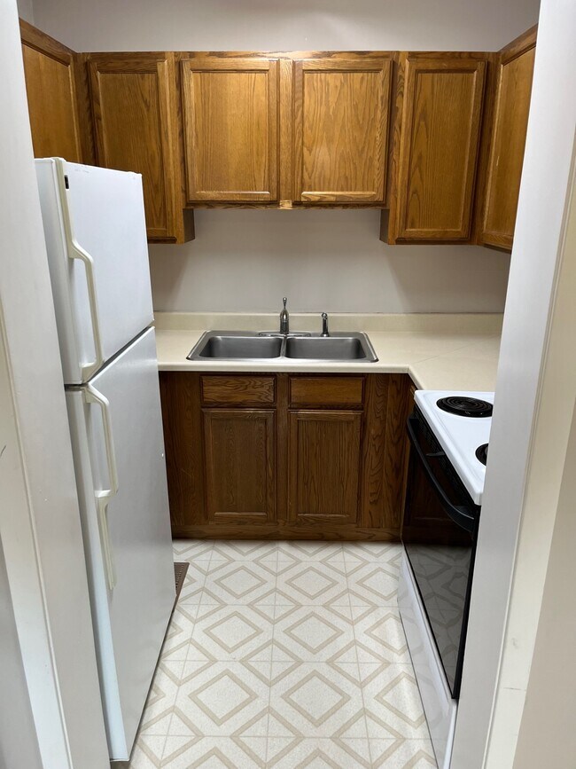 Foto del edificio - 513 Elm Ave