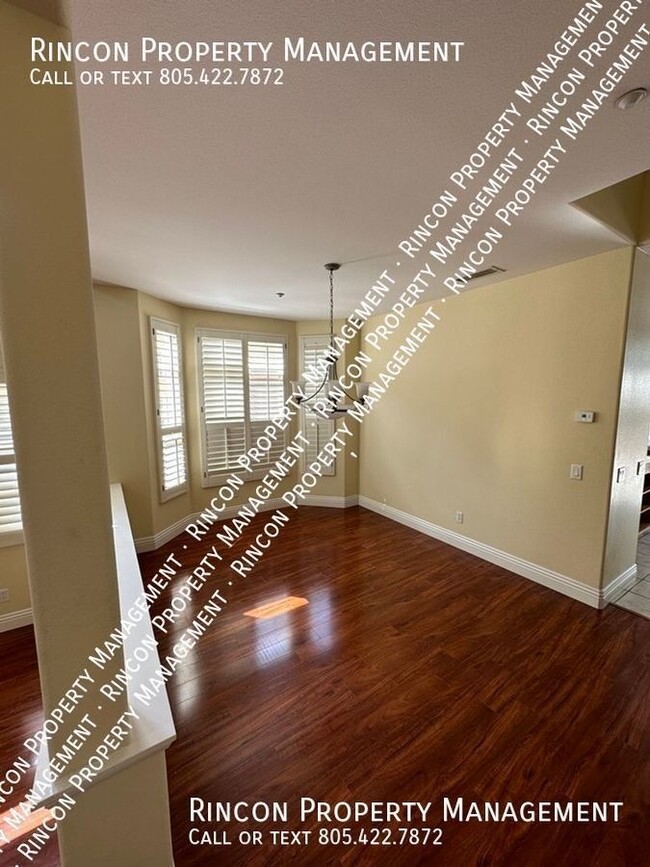 Building Photo - 3 Bedroom + Loft in New Traditions, Ventura