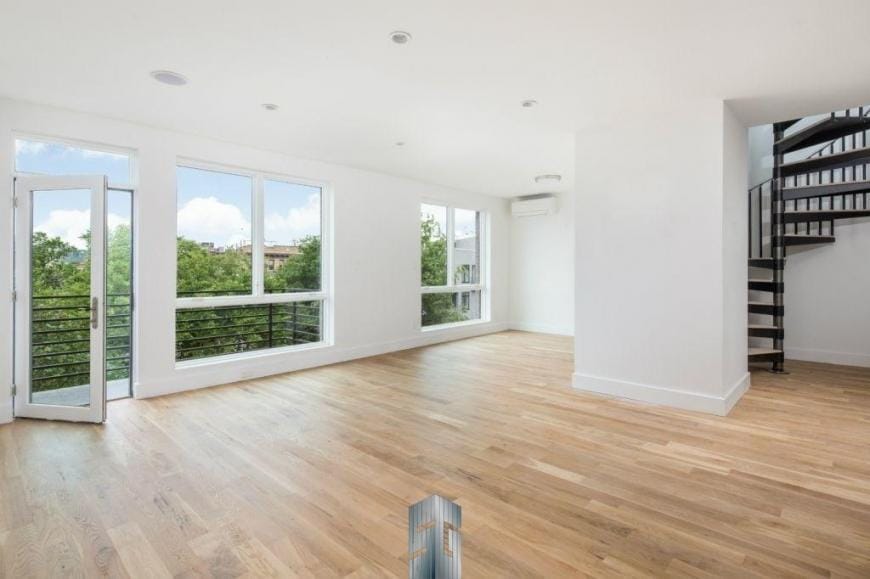Primary Photo - 1 bedroom in BROOKLYN NY 11221