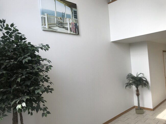 Building Photo - 1420 Wingo Turn