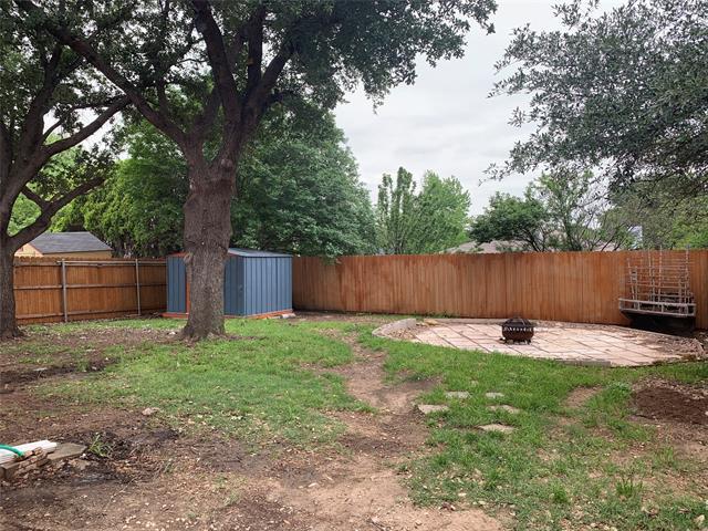 Building Photo - 4037 Periwinkle Dr