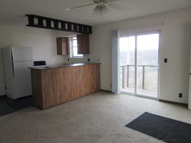 6 Circle Dr Huntington Wv 25701 Apartments Huntington Wv Apartments Com