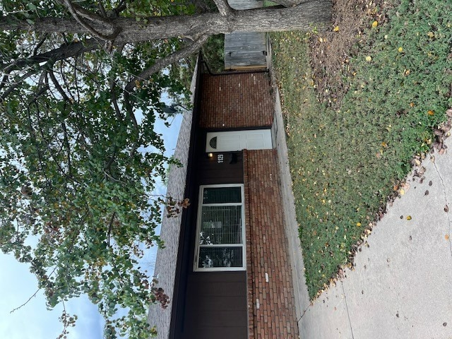 Building Photo - 1129 McHugh St