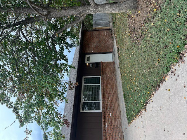 Foto del edificio - 1129 McHugh St