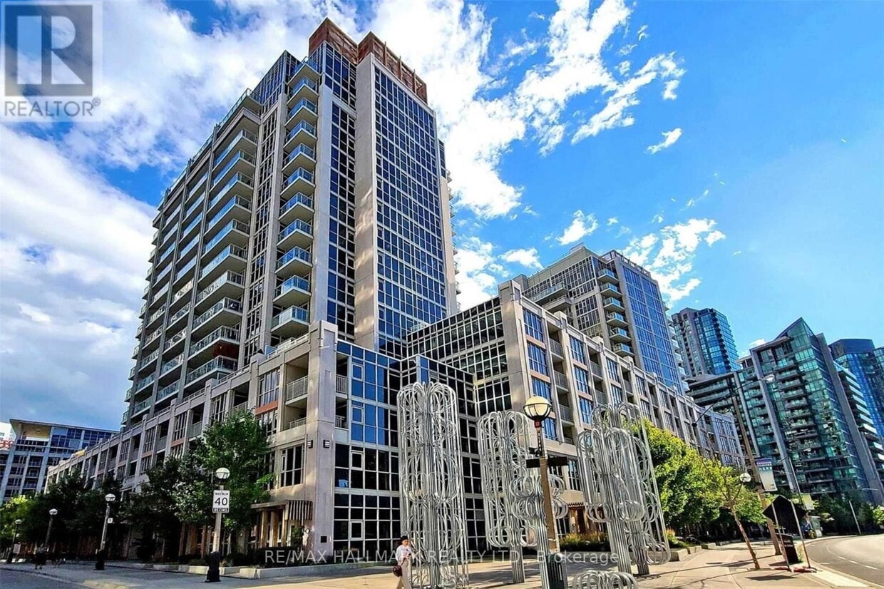 Photo principale - 132-38-1238 Grand Magazine St