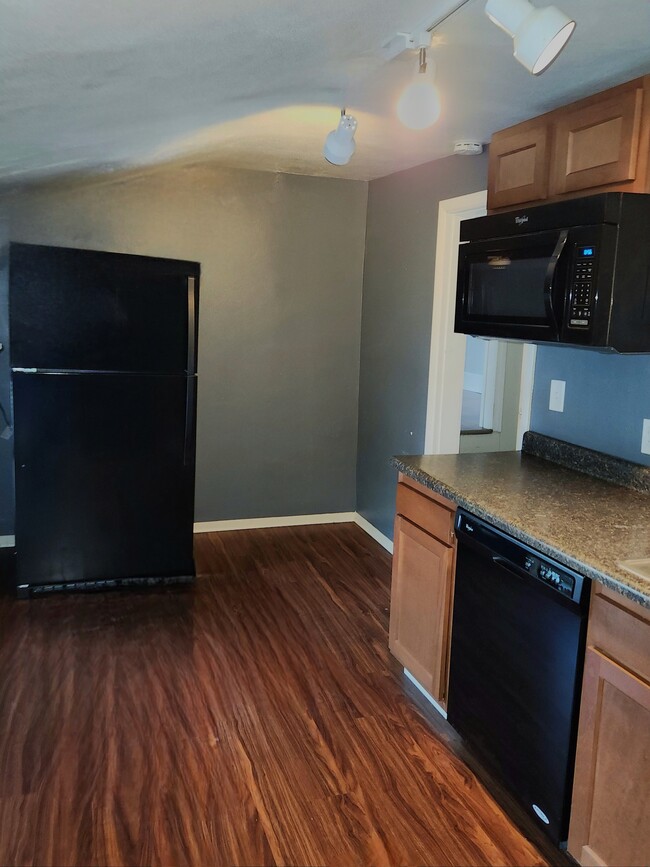 Foto del edificio - 1622 Ferry St