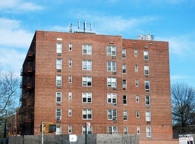 Vista desde Ocean Avenue - 2020 Avenue V