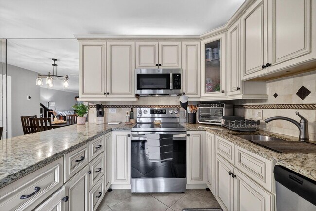 Foto del edificio - 1520 Masters Cir