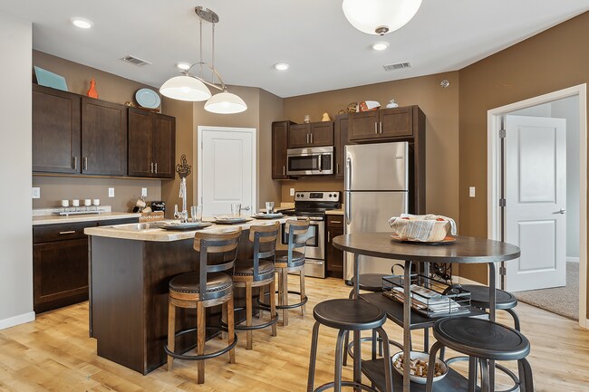 ¡Encuentra tu hogar en Deer Ridge Apartments! - Deer Ridge Apartments