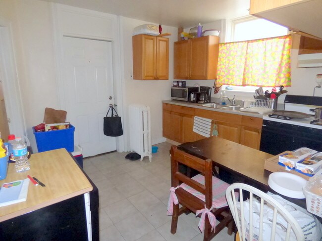 Foto del edificio - 2531 N Tripp Ave