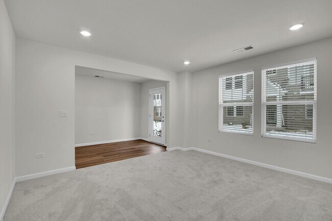 Foto del edificio - 6275 Sandbelt Dr