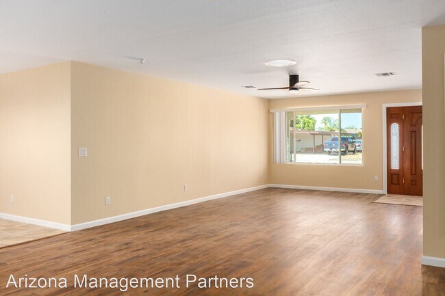 Foto del edificio - 3 br, 2 bath House - 4131 W Mission Ln