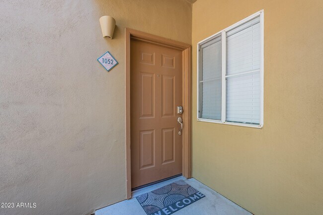 Foto del edificio - 5335 E Shea Blvd