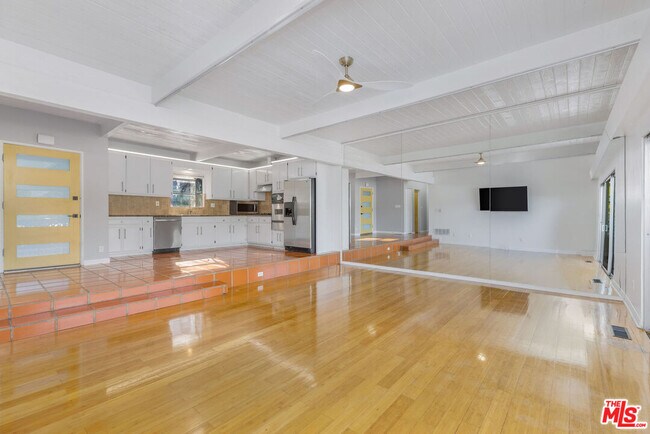 Foto del edificio - 3352 Oak Glen Dr