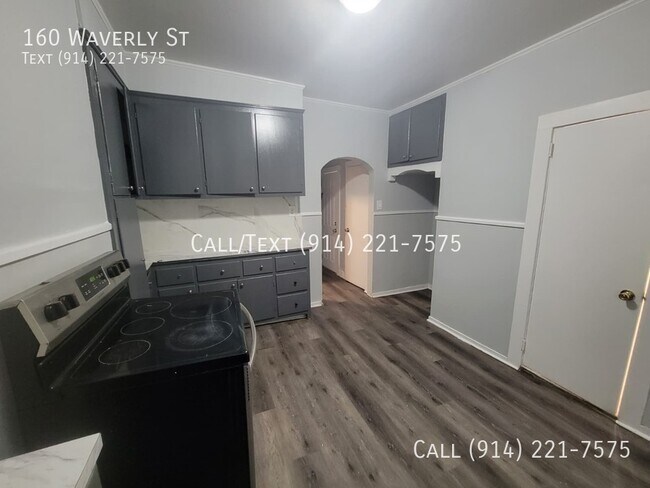 Foto del edificio - 160 Waverly St