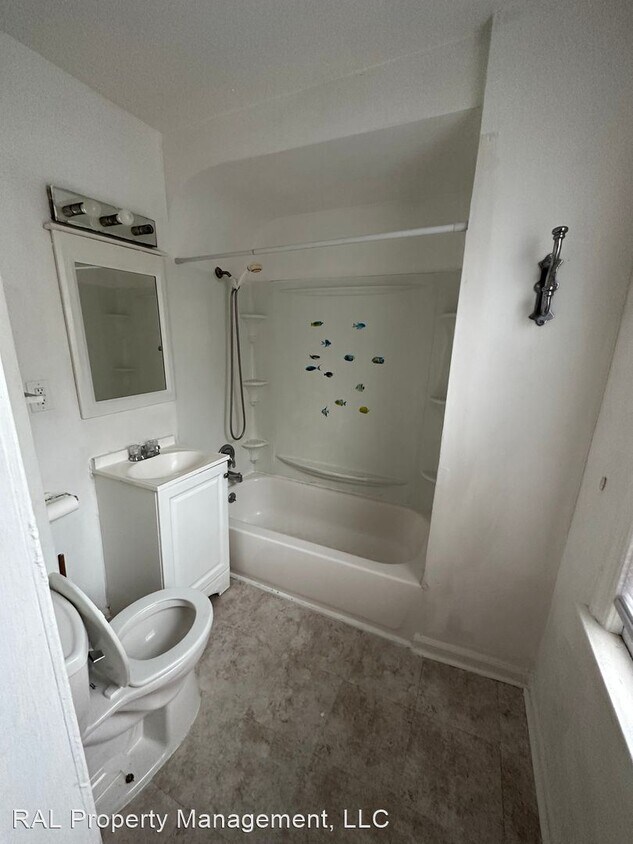 Foto principal - 2 br, 1 bath House - 800 London Rd