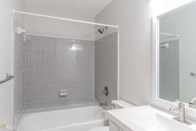 Building Photo - 3225 Rosedale Creek Ct