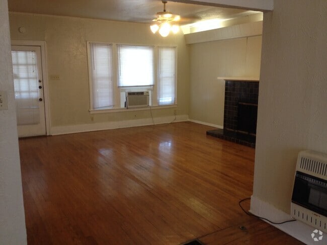 Building Photo - 117 E Norwood Ct