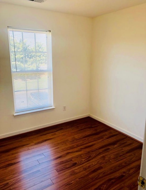 Foto del edificio - 1107 Magnolia Pointe Blvd