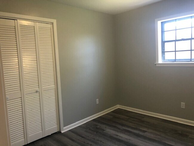 Foto del edificio - Renovated 3 Bedroom 2 Bath Home for Rent!!
