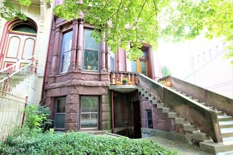 Building Photo - 1537 W Adams St