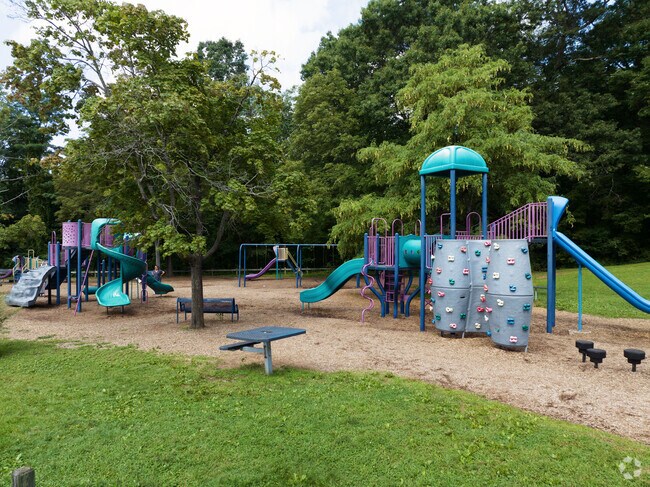 A playground is key to making a park be a park. Heritage Park has got you covered.
