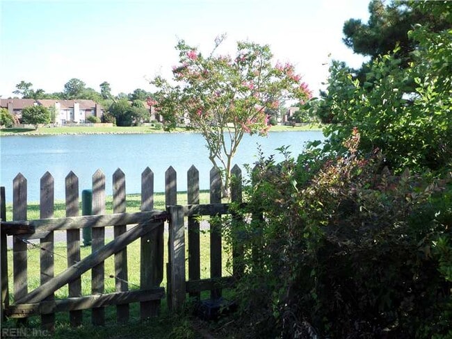 Building Photo - 4721 Eldon Ct