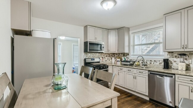 Foto del edificio - 125 S 6th Ave