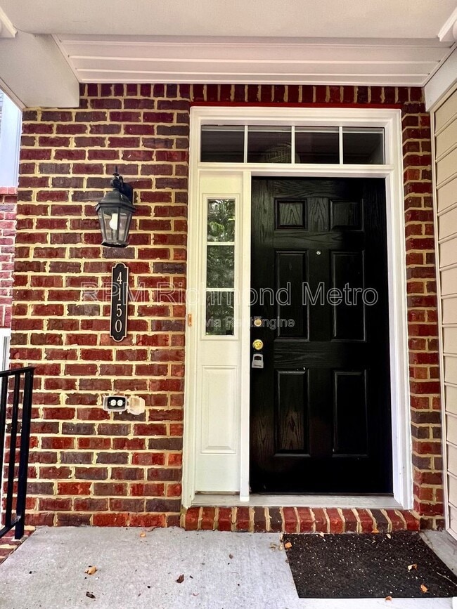 Building Photo - 4150 San Marco Dr