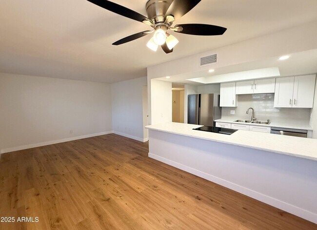 Foto del edificio - 18202 N Cave Creek Rd