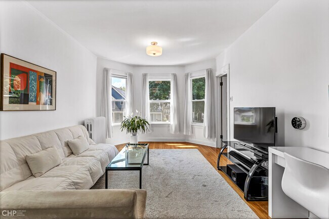 Foto del edificio - 6129 N Paulina St