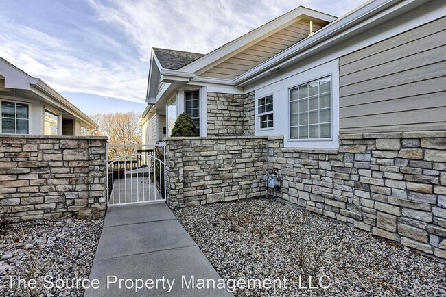 Foto del edificio - 3 br, 2.5 bath House - 5722 Crestwood Dr