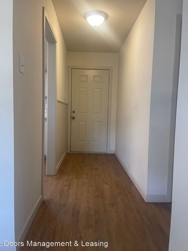 Building Photo - 3 br, 2 bath House - 4823 45th Street