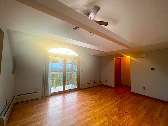 Foto del edificio - 877 Homestead Ave