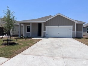 Building Photo - 130 Rubrum Rd