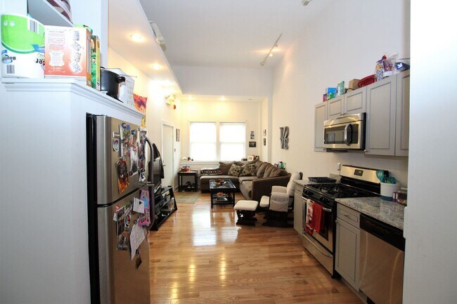 Foto del edificio - Spacious newly renovated one bedroom unit in a great location in Brewerytown