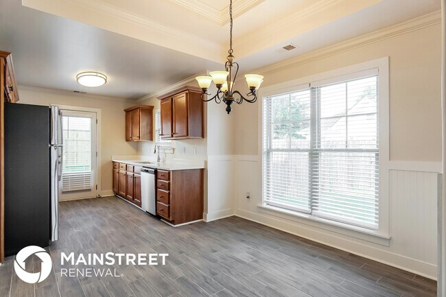 Foto del edificio - 211 Moss Stone Ln