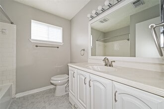 Building Photo - 7310 Kite Hill Dr