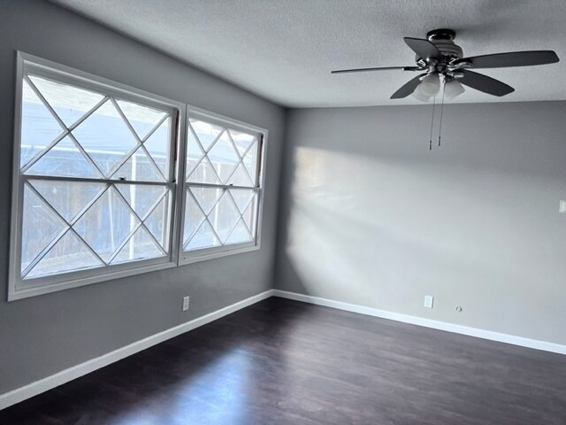 Foto del edificio - 3451 Siskiyou St