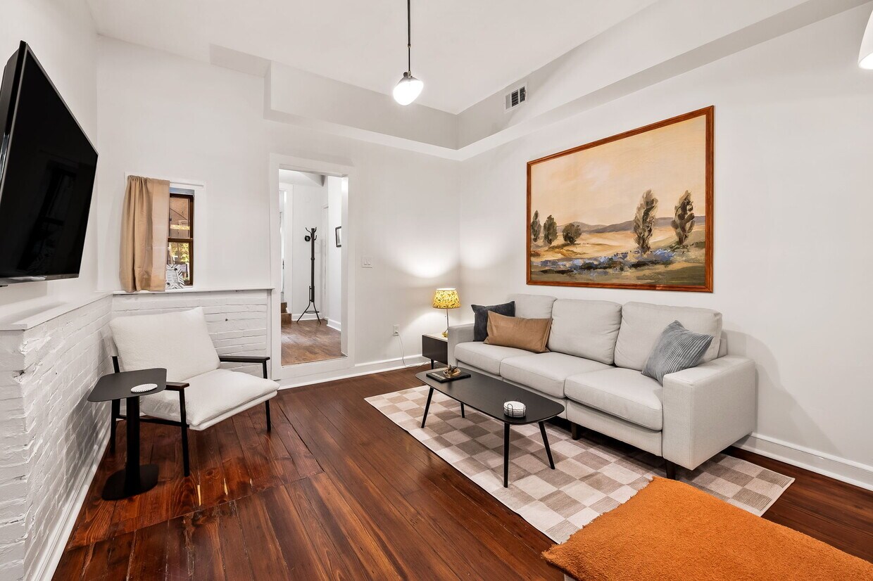 Foto principal - 111 S Wolfe St