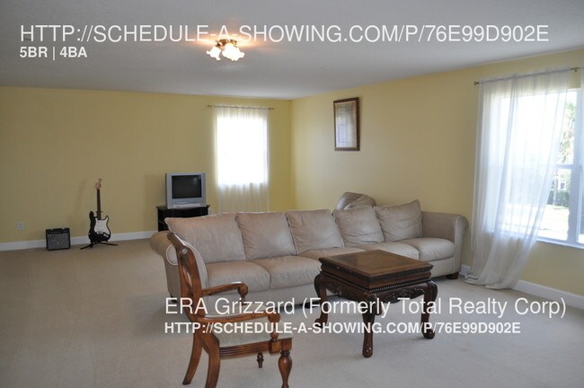 Building Photo - 2608 Hazel Grove Ln