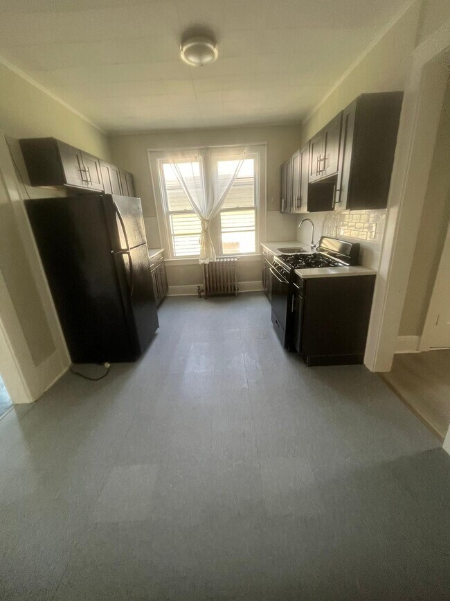 Building Photo - 55 Melville Pl