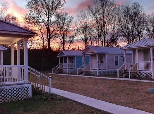 Foto principal - 32 Cottage Grove Dr