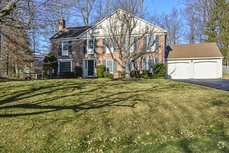 Building Photo - 10121 Donegal Ct